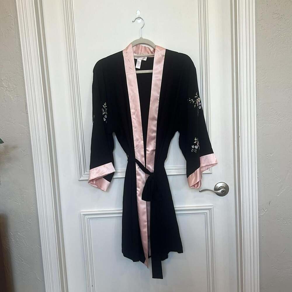 Oscar de la Renta Women's Robe - Picture 4 of 7